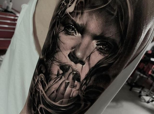 tattoostudio-bei-wiesbaden-skull-tattoo